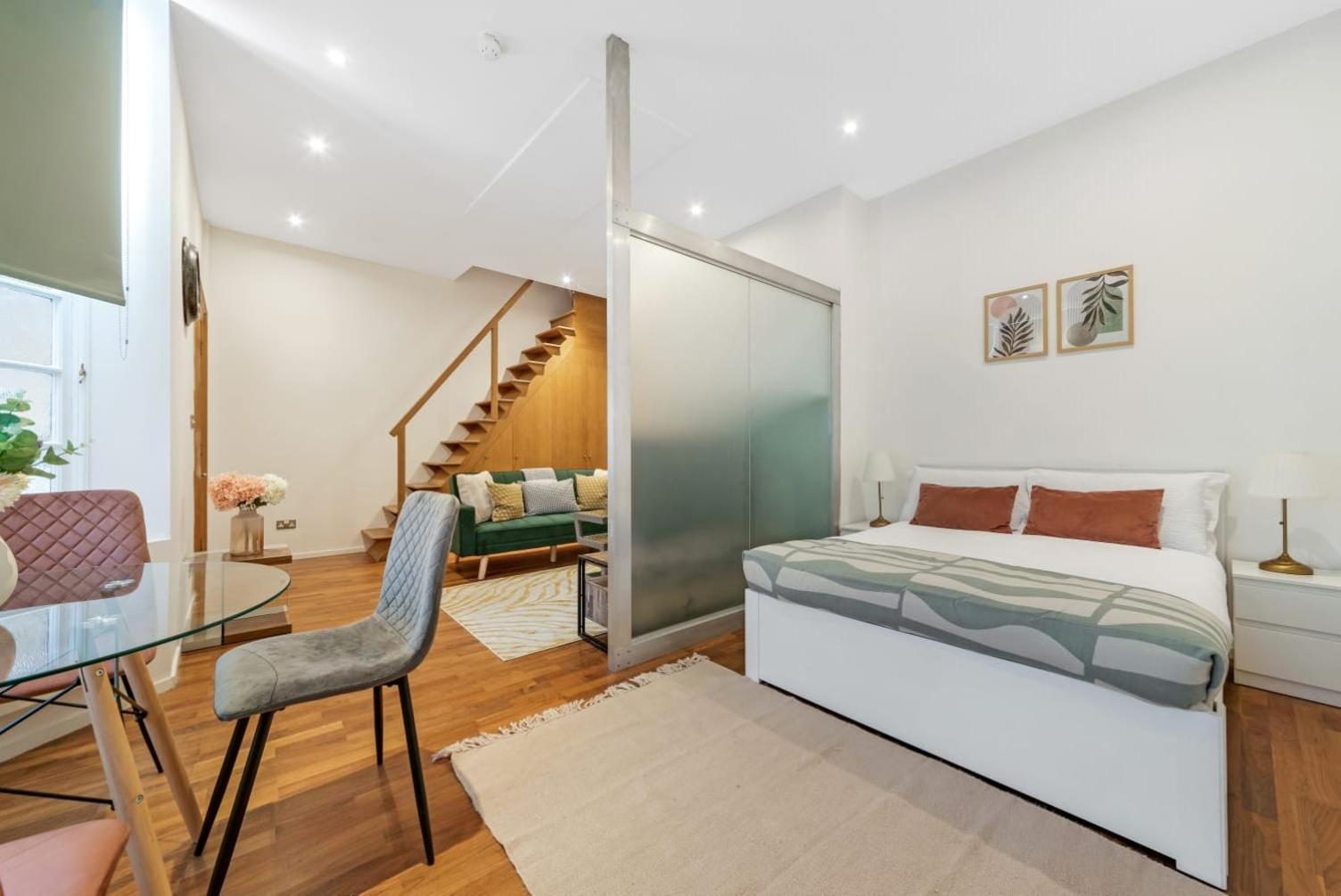 Easy 8mins Walk To Hyde Park, 13mins Walk To Oxford Street Apartamento Londres