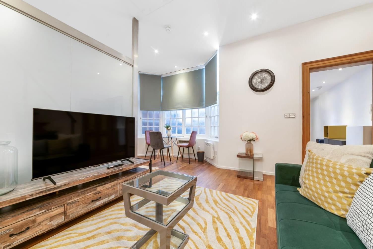 Easy 8mins Walk To Hyde Park, 13mins Walk To Oxford Street Apartamento Londres